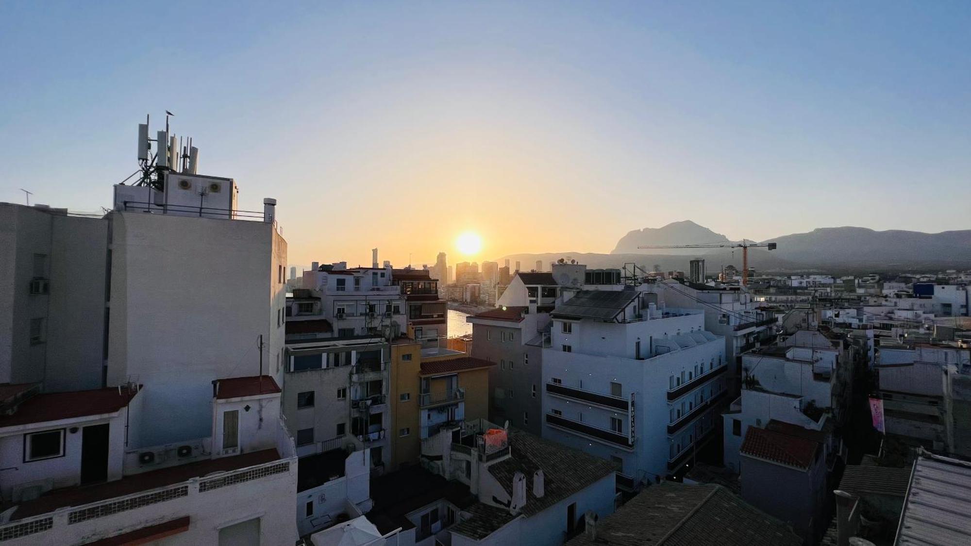 Atico Con Vistas En El Casco Antiguo De Benidorm Apartment Ngoại thất bức ảnh