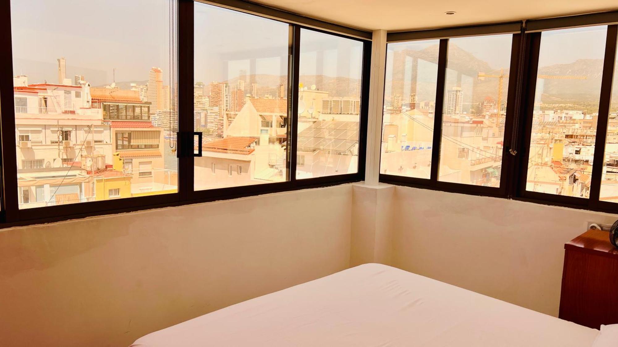 Atico Con Vistas En El Casco Antiguo De Benidorm Apartment Ngoại thất bức ảnh